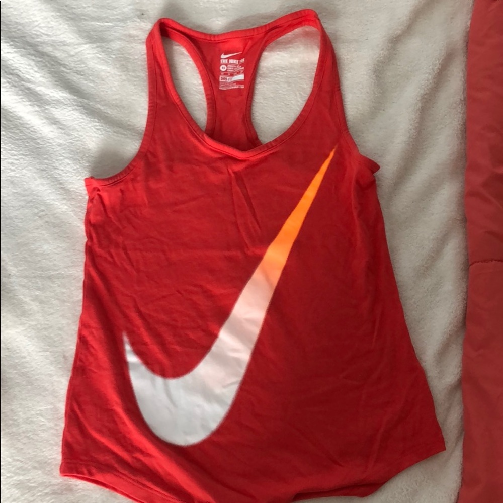 Nike Razorback